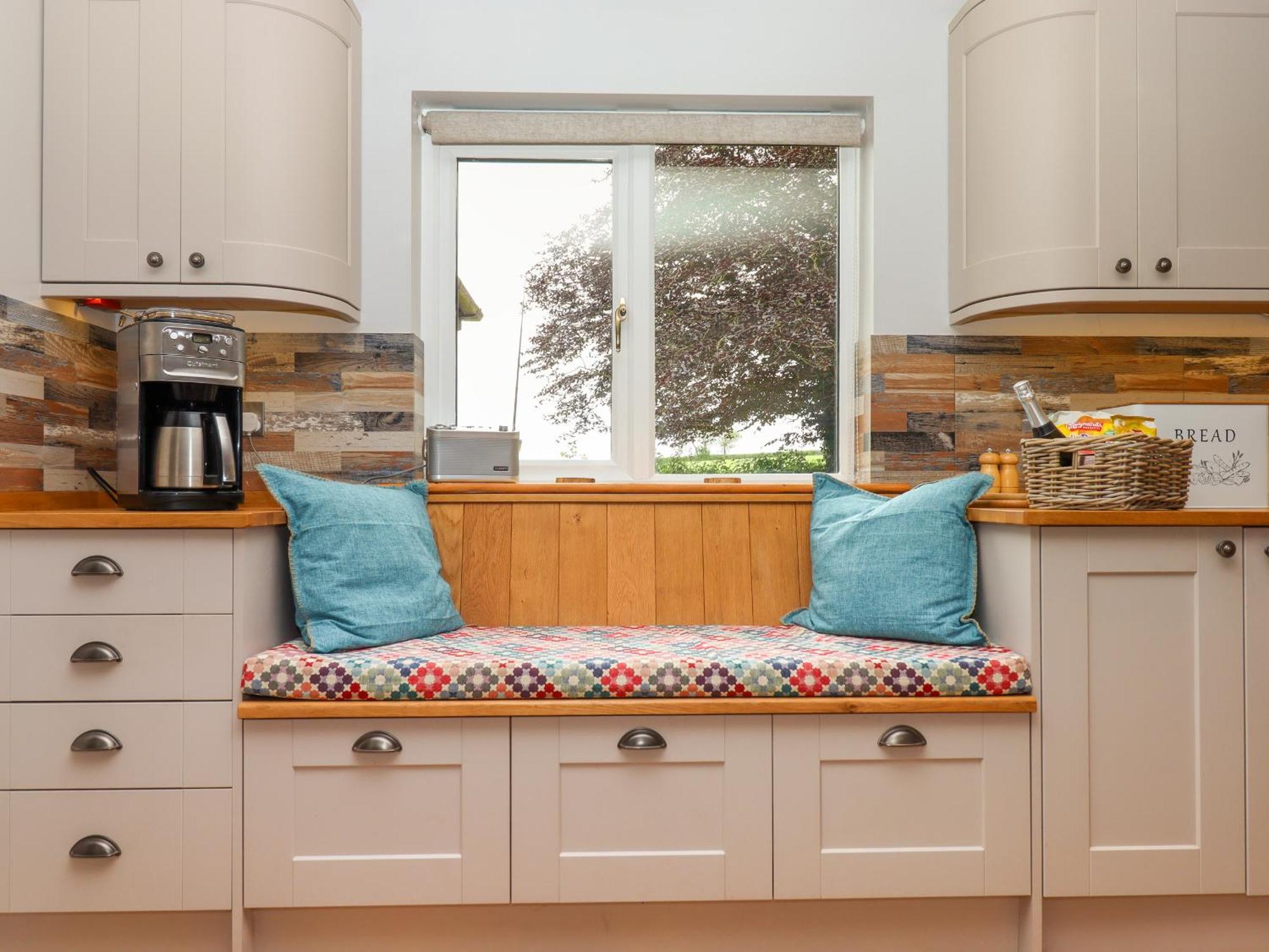 Hole Park Villa Holsworthy Bagian luar foto