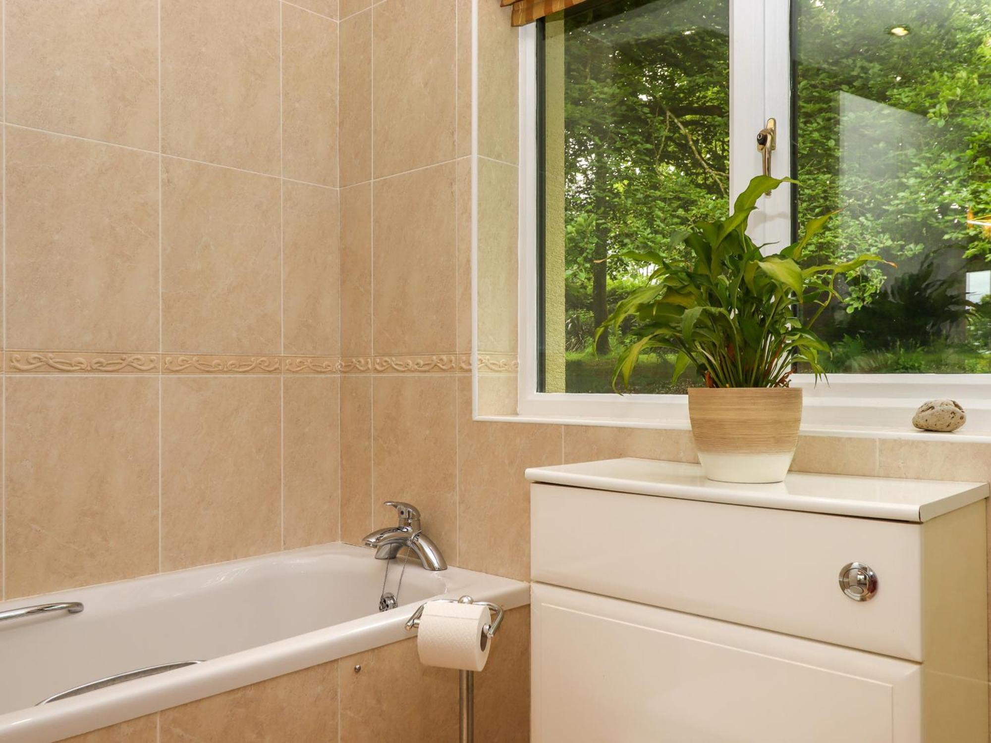 Hole Park Villa Holsworthy Bagian luar foto