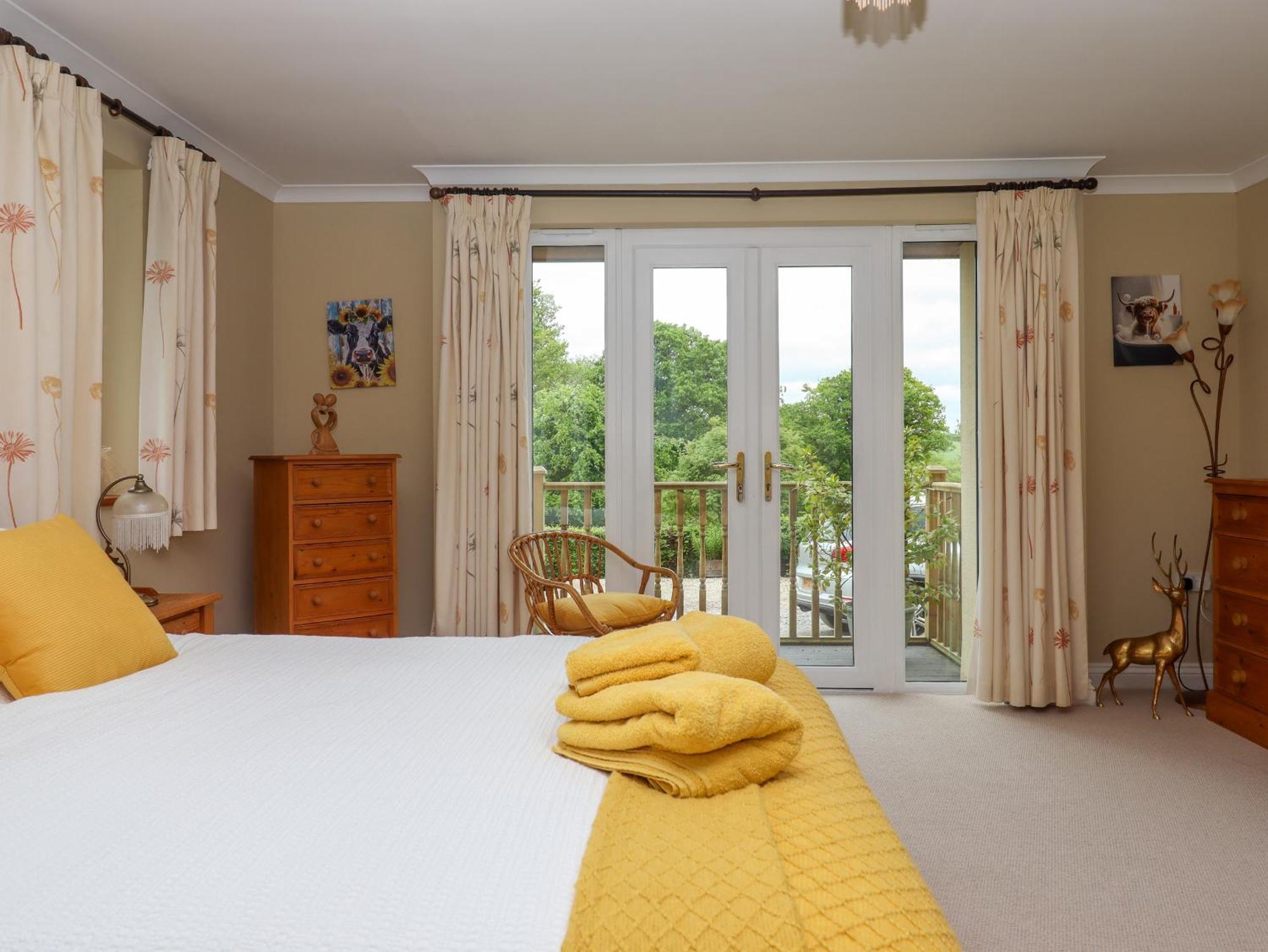 Hole Park Villa Holsworthy Bagian luar foto