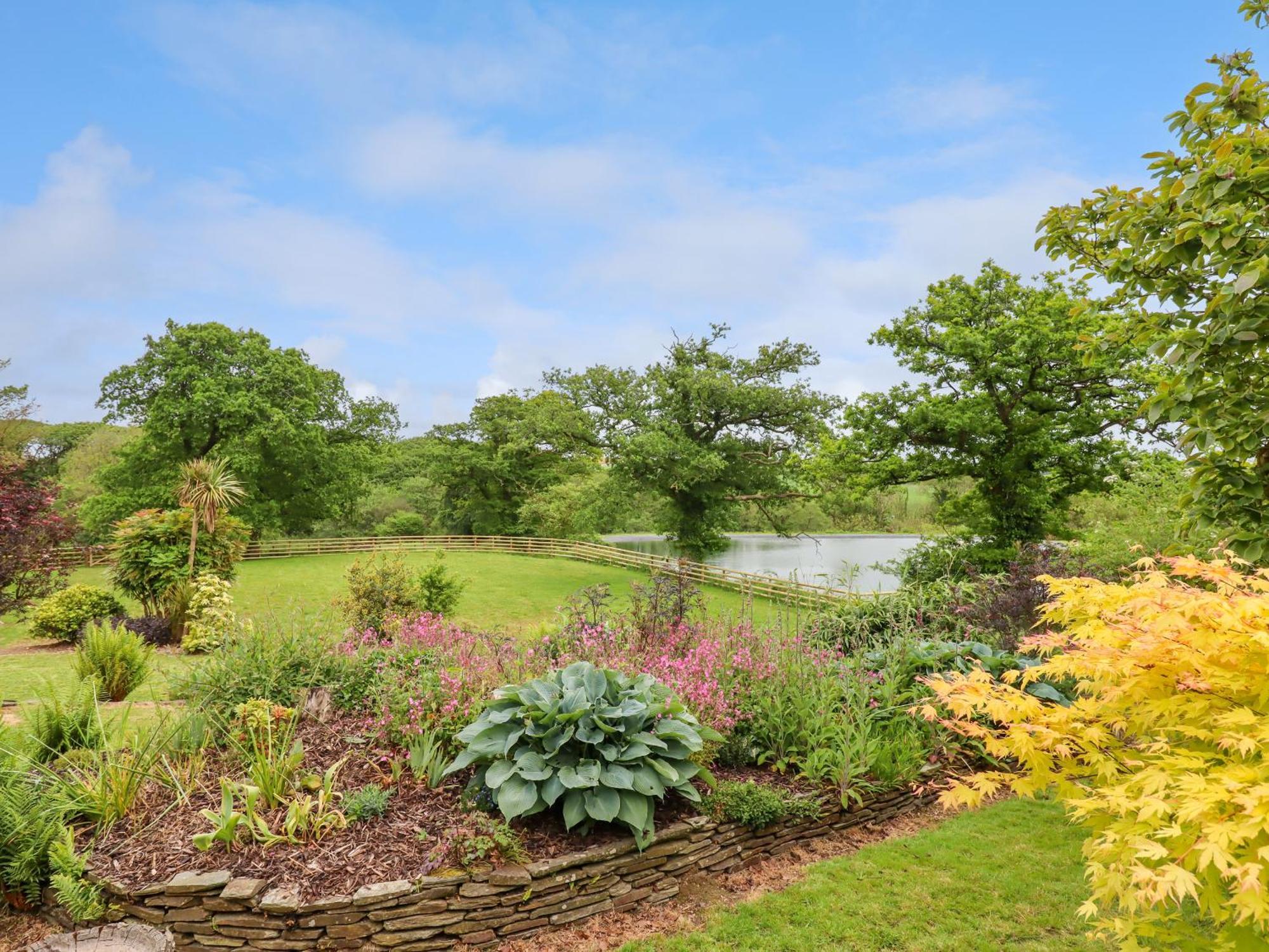 Hole Park Villa Holsworthy Bagian luar foto