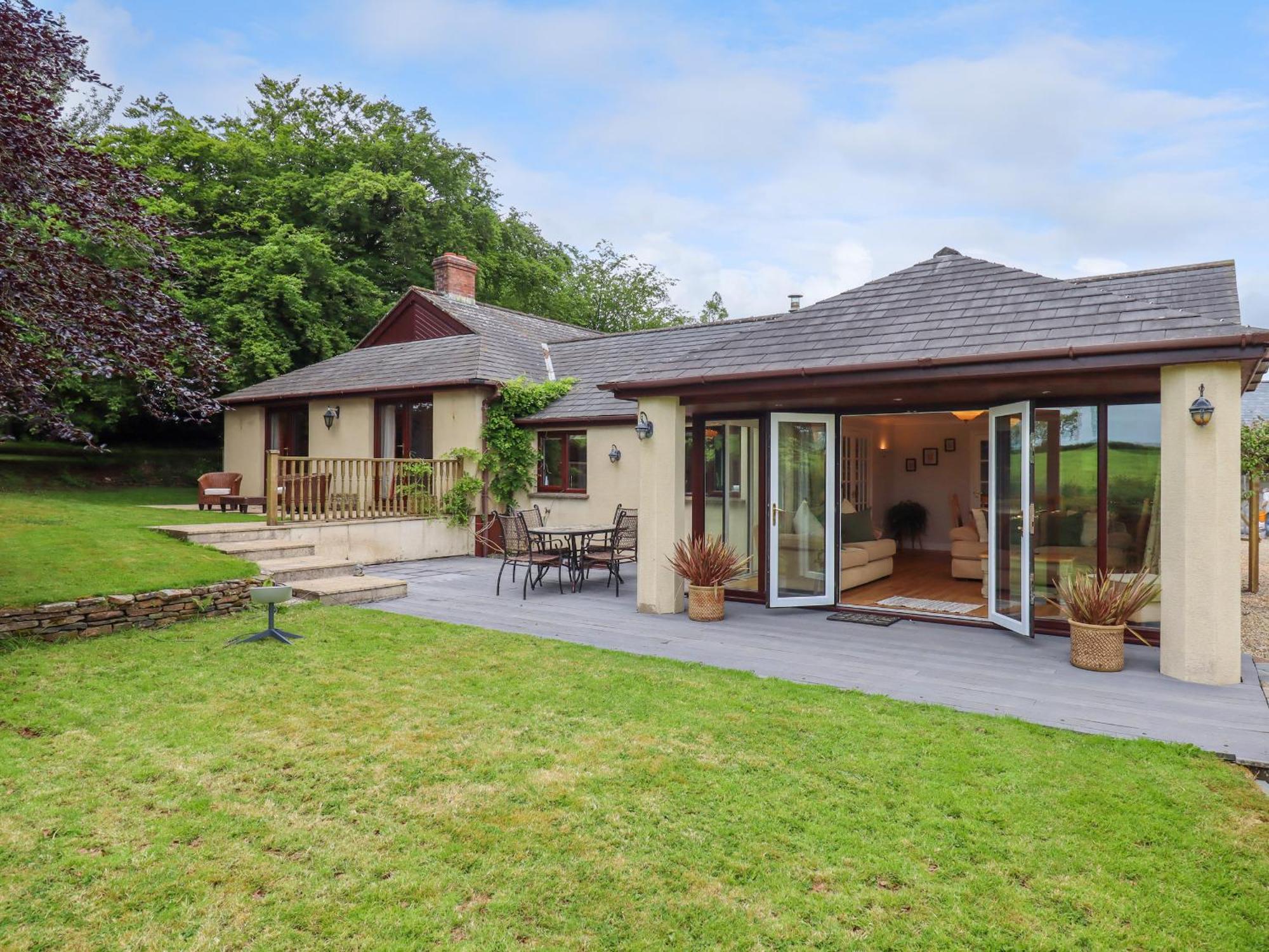 Hole Park Villa Holsworthy Bagian luar foto