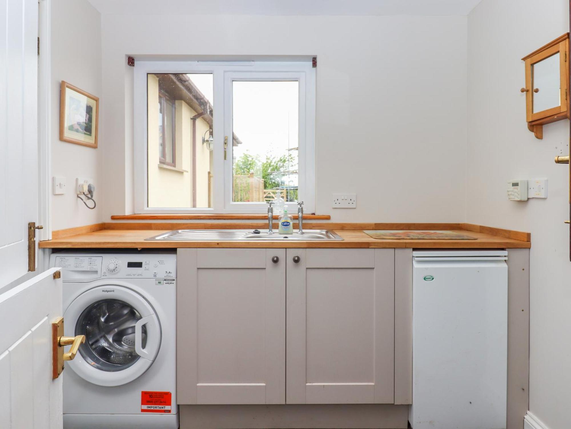 Hole Park Villa Holsworthy Bagian luar foto