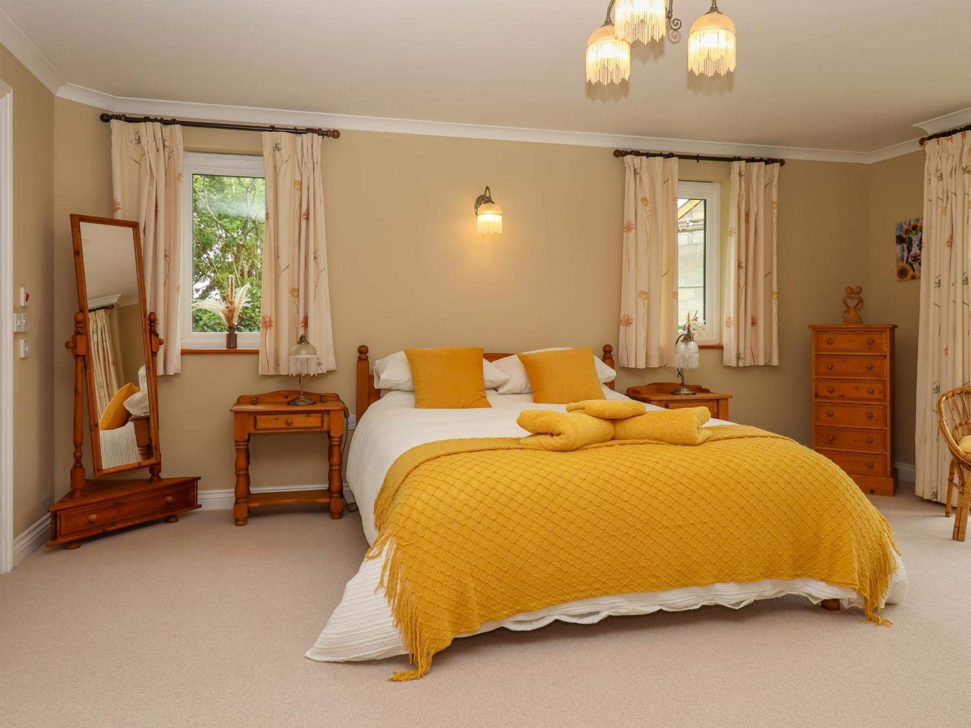 Hole Park Villa Holsworthy Bagian luar foto